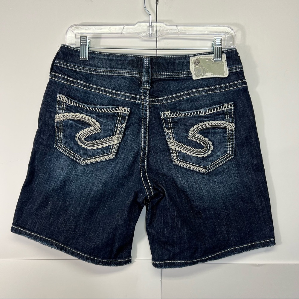 Silver Jeans Suki Shorts Denim
Bermuda Embroidered Blue Size 28
Women's - Picture 2 of 12